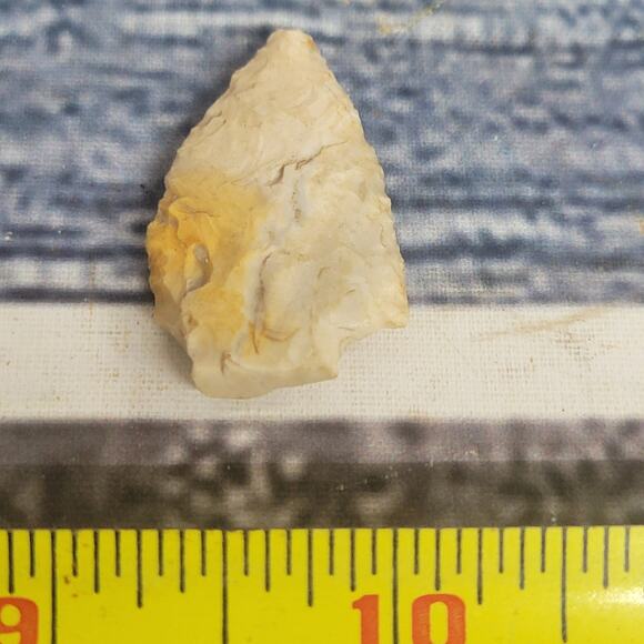 Vintage WI / ILL arrow head white/cream with brown spots - Picture 5 of 5